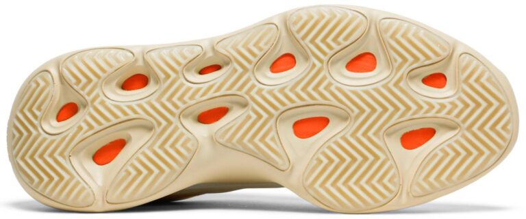 YZY 700 V3 Safflower