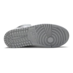 Air Jordan 1 Mid ‘Smoke Grey’