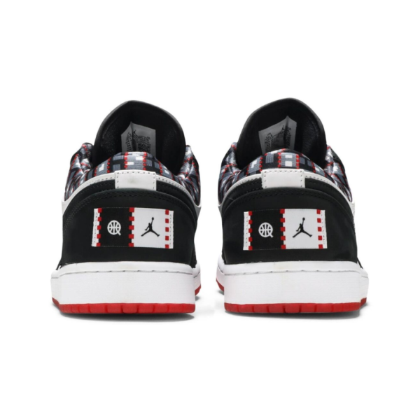 Air Jordan 1 Low quai 54