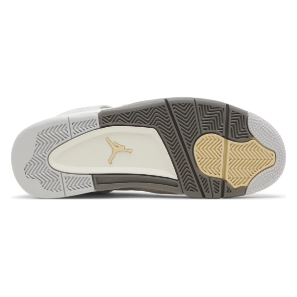 Air Jordan 4 Retro SE Craft Photon Dust