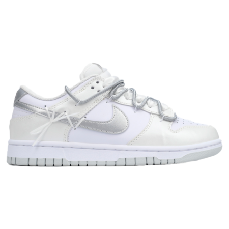 SB Dunk Low Metallic Silver