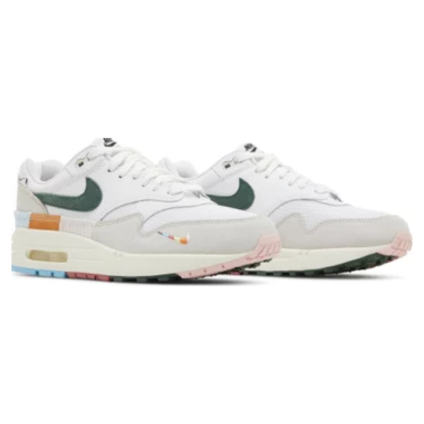 Nike Air Force 1 07 SE All Petals United