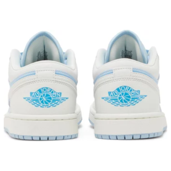 Air Jordan 1 Low SE Reverse Ice Blue
