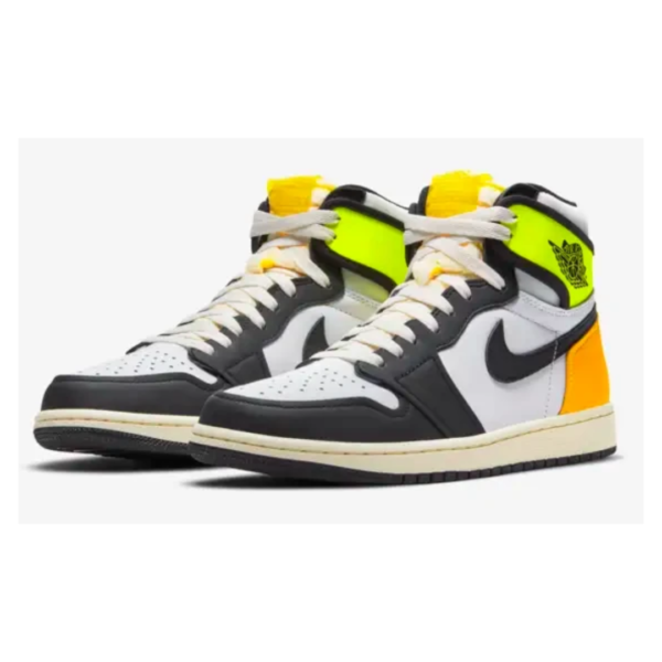 Air Jordan 1 Retro High OG Volt Gold