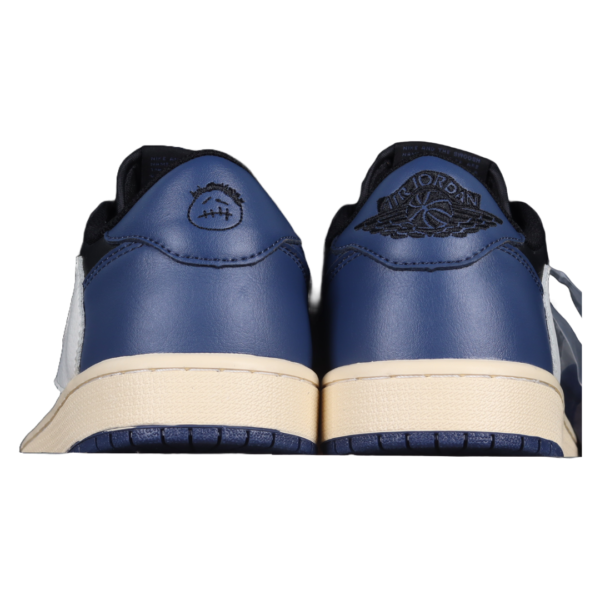 traviss Scott x Nike Blue And Black