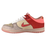 SB Dunk Low What The