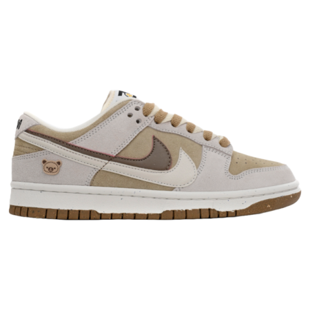SB Dunk Low Curry