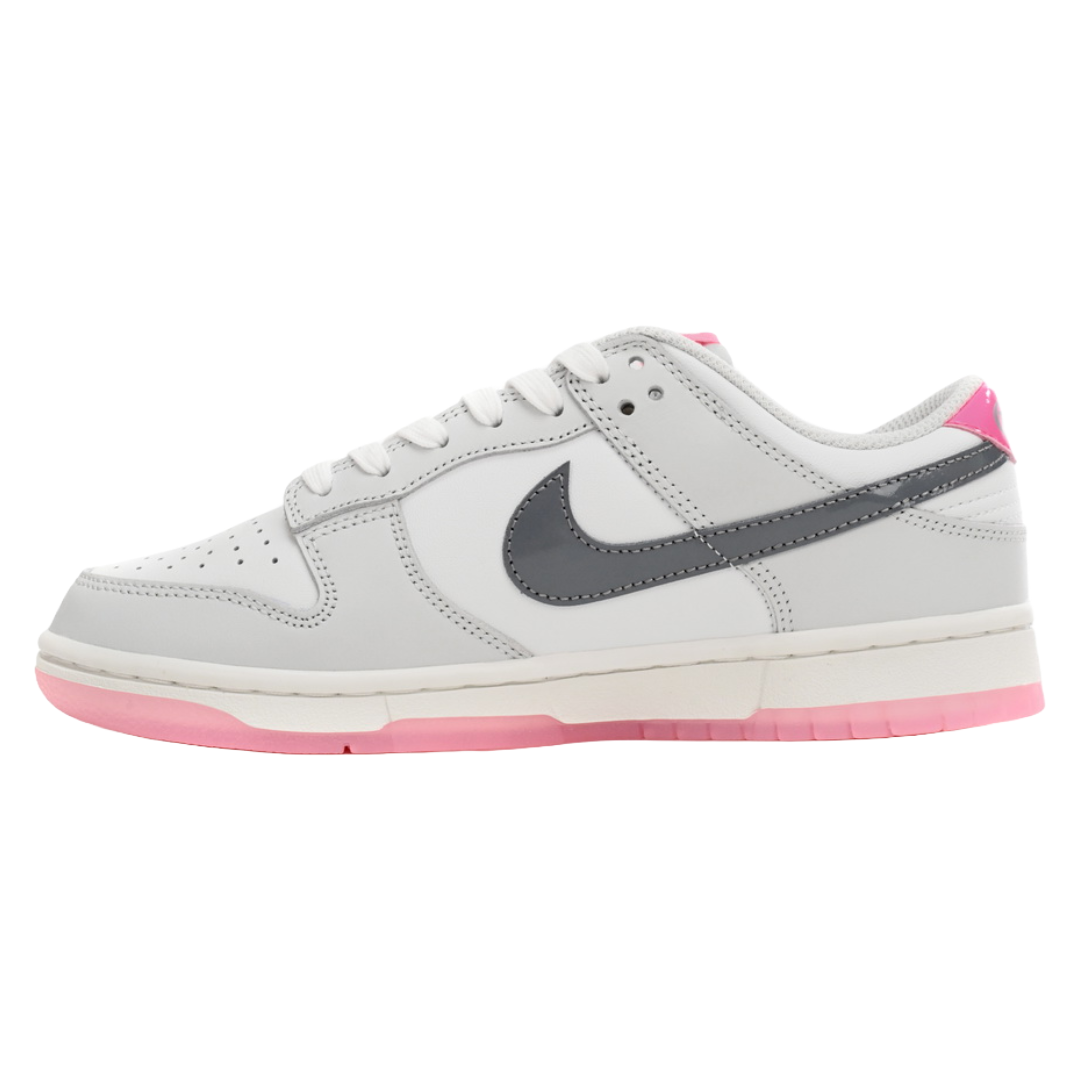 SB Dunk Low Pack Pink