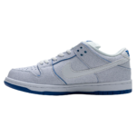 SB Dunk Low Cracked Leather