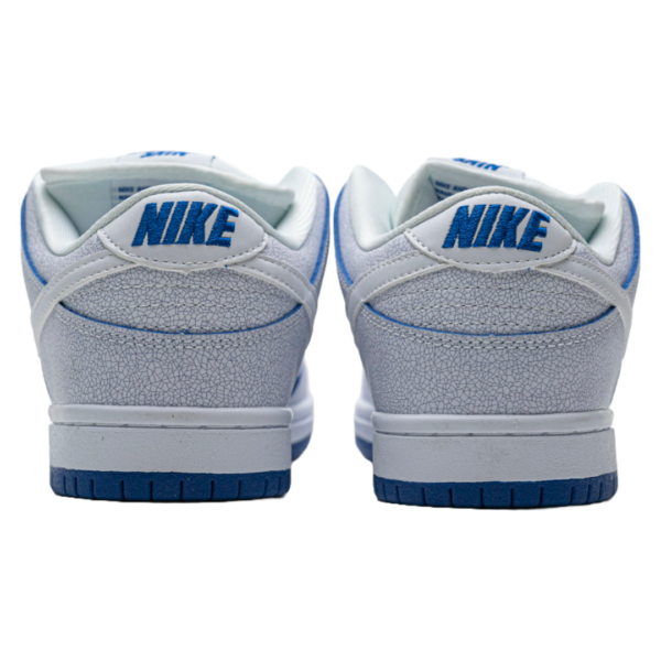 SB Dunk Low Cracked Leather