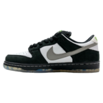 SB Dunk Low Panda