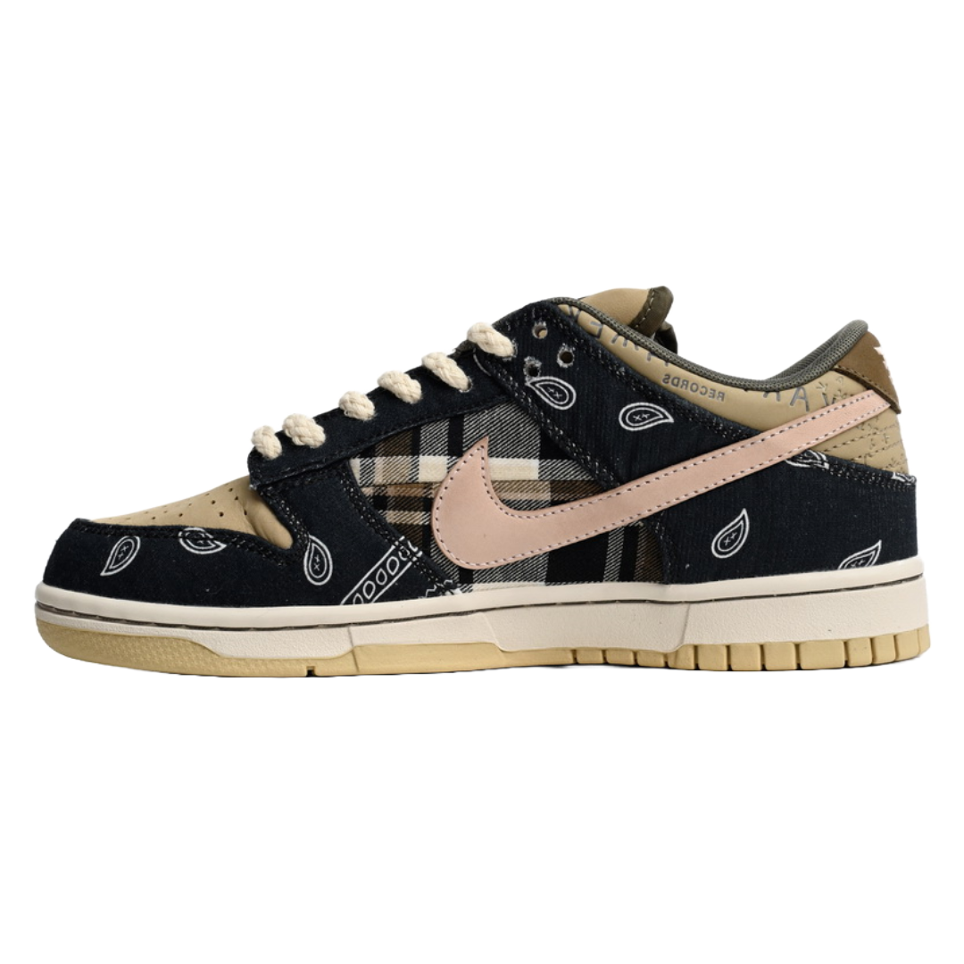 SB Dunk Low
