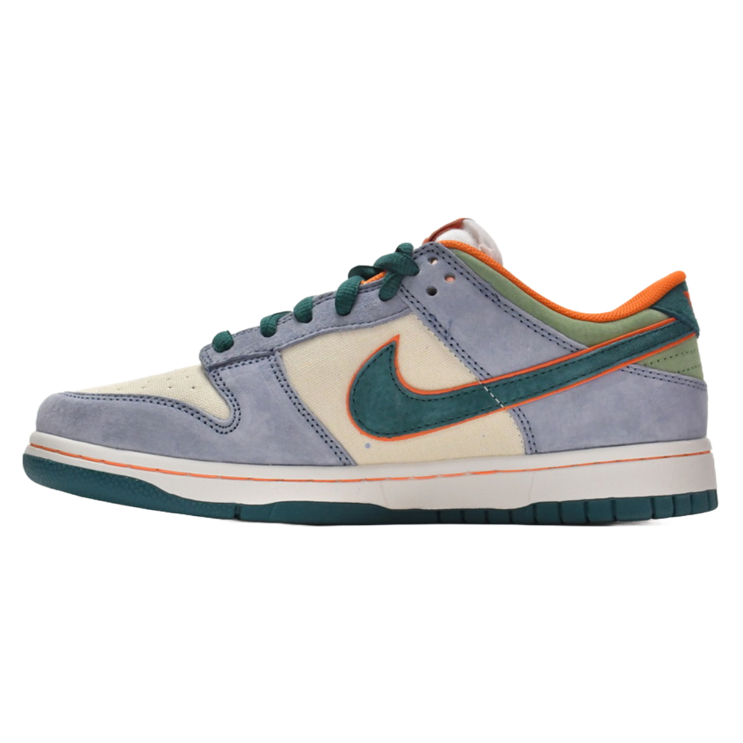 SB Dunk Low