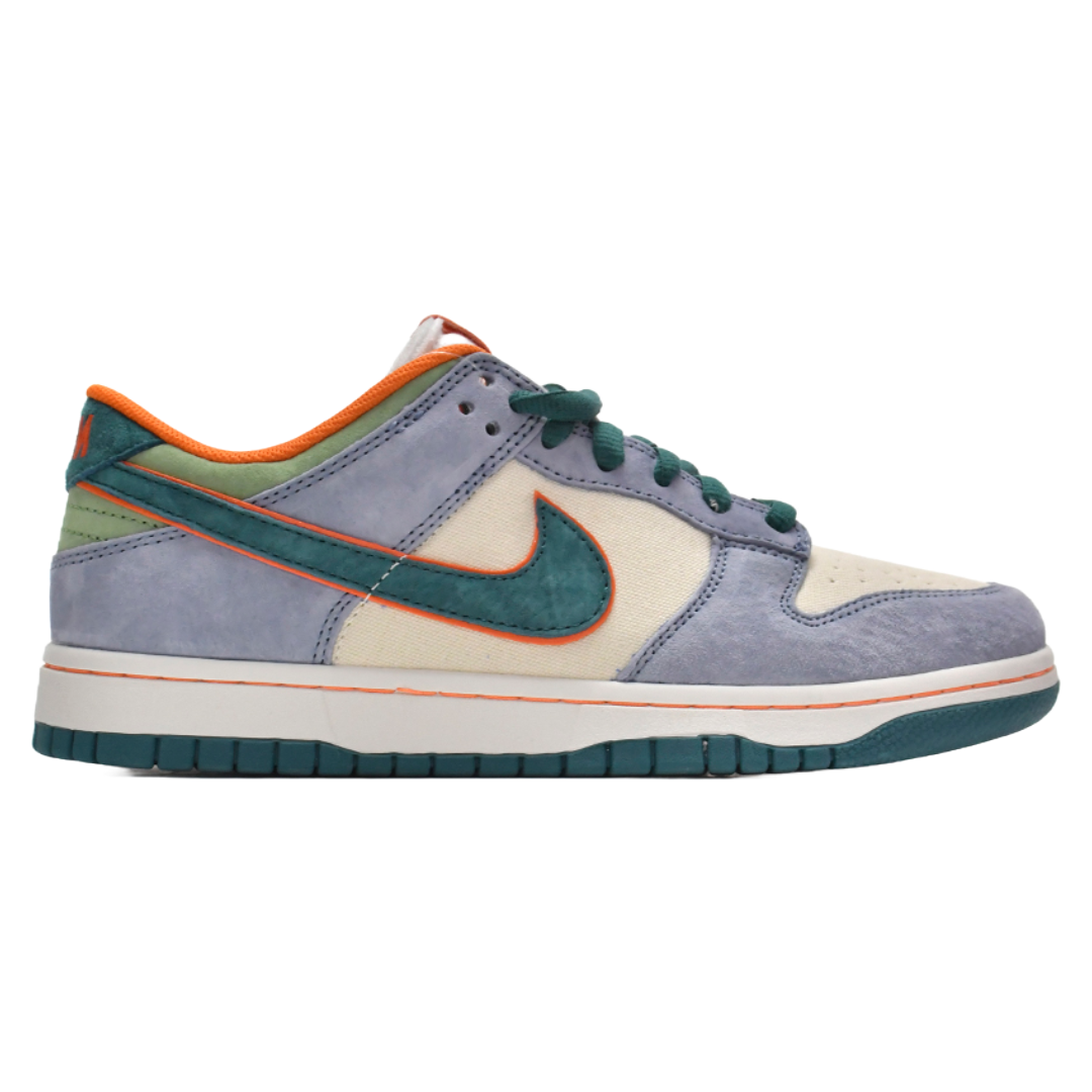 SB Dunk Low