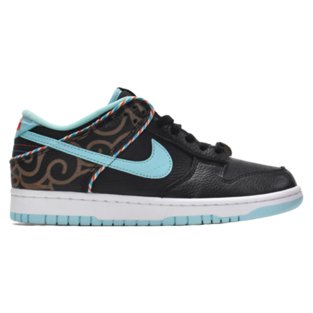 SB Dunk Low Barber Shop