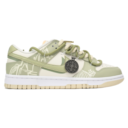SB Dunk Low