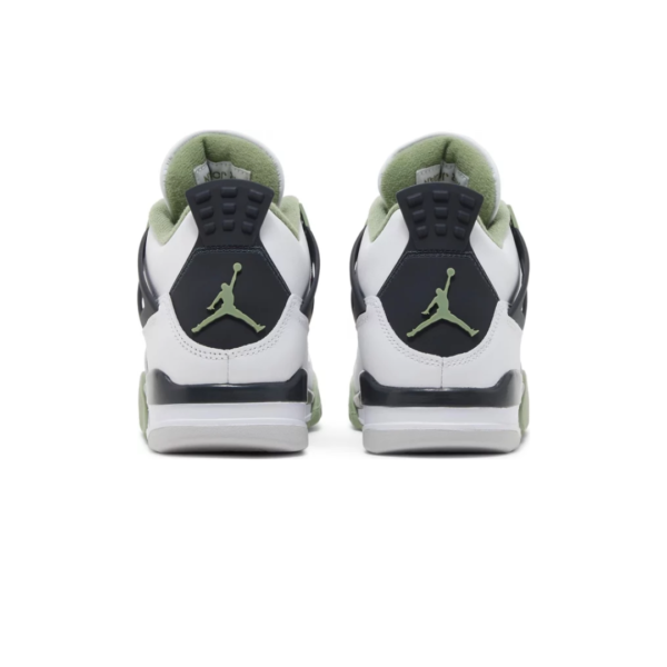 Air Jordan 4 Retro Seafoam