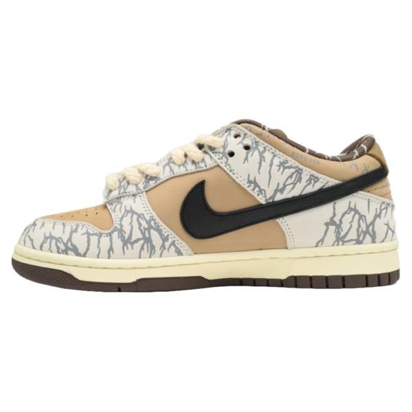 SB Dunk Low